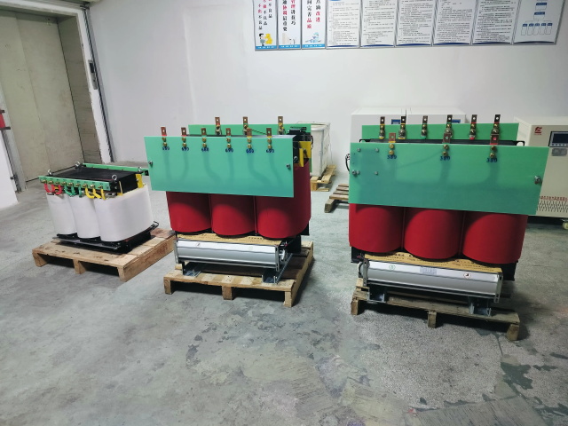 玉屏KS11-1000KVA矿用变压器